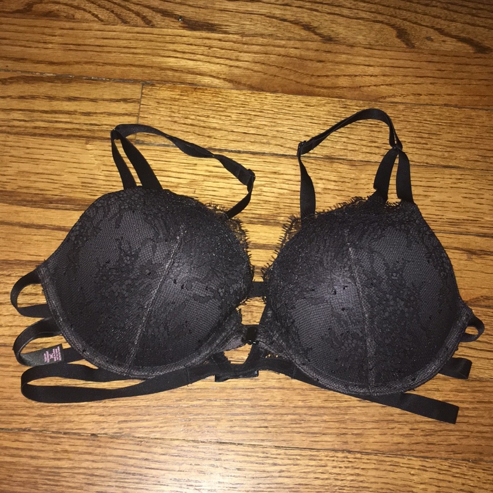 Strappy back bombshell bra